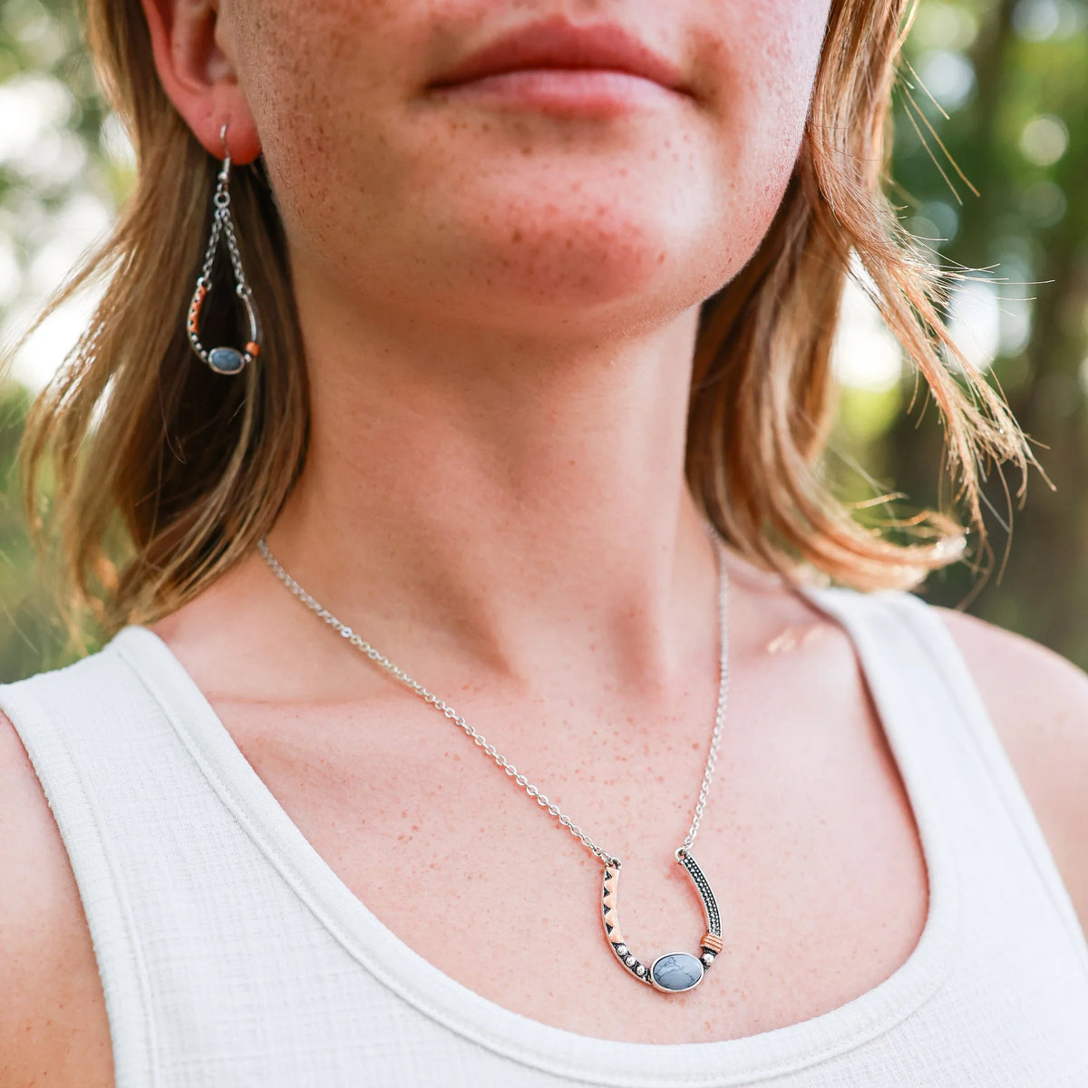 Artisan Horseshoe Necklace - Silver