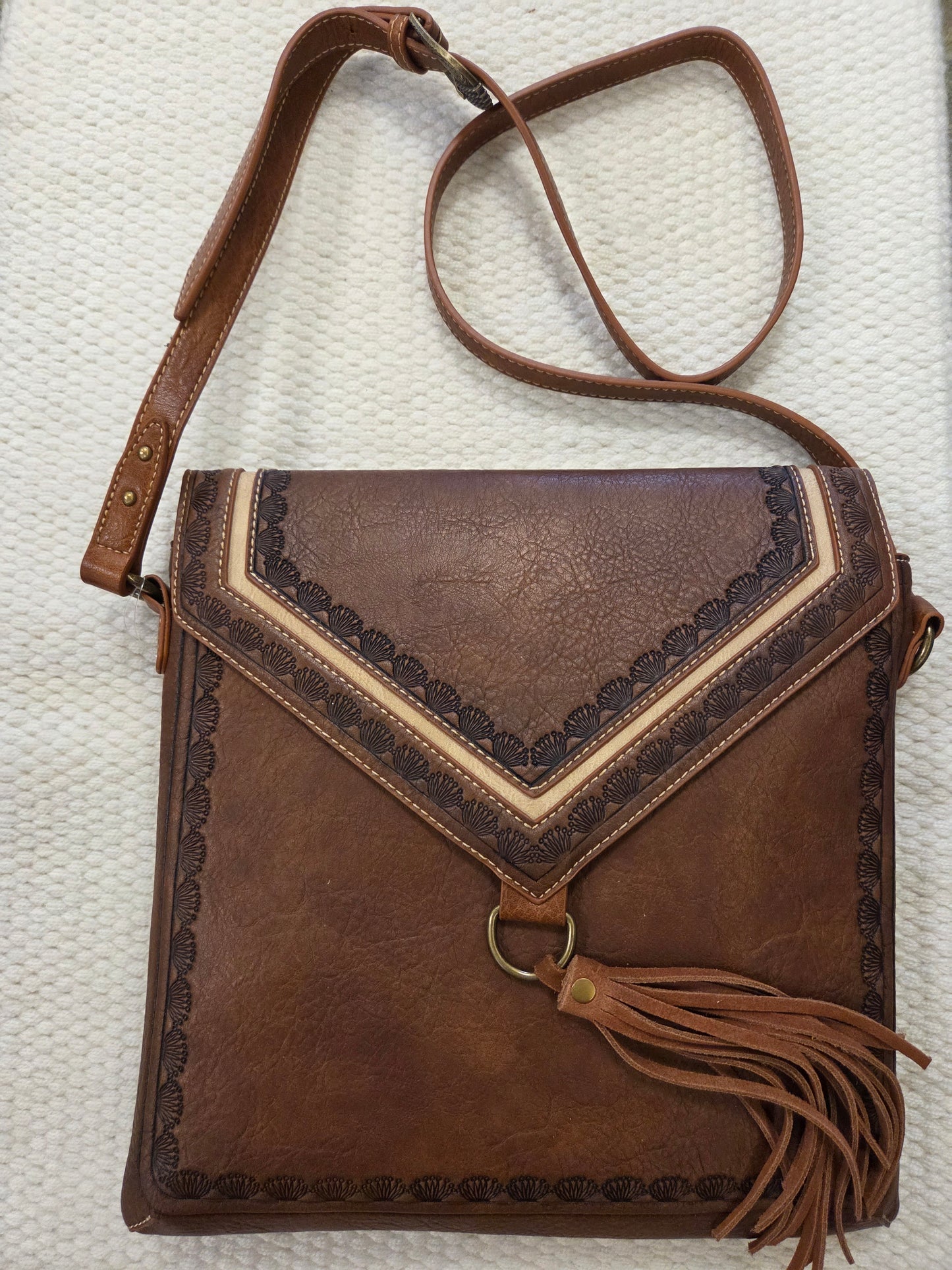 Justin Sunburst Tan trim Crossbody Bag