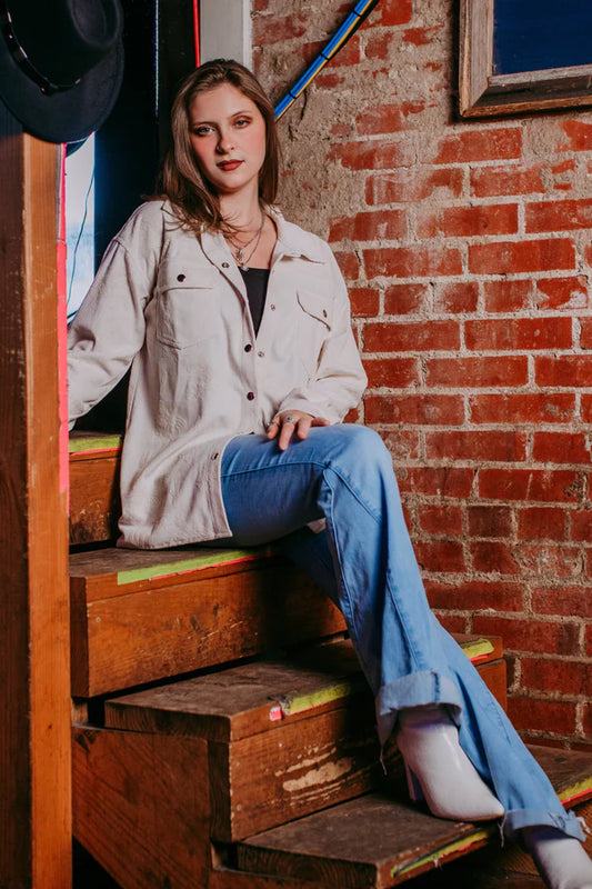 Cream embossed Shackett