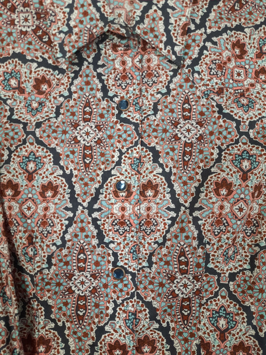 Pink Medallion LS Snap