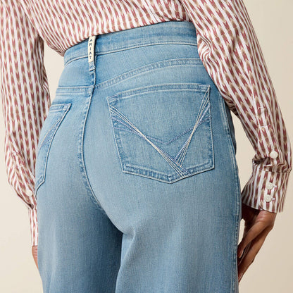 Ariat Womens Luanna High Rise Wide Leg Light Wash Jean