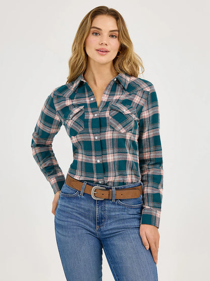 Womens Wrangler Green Plaid Flannel Snap Shirt