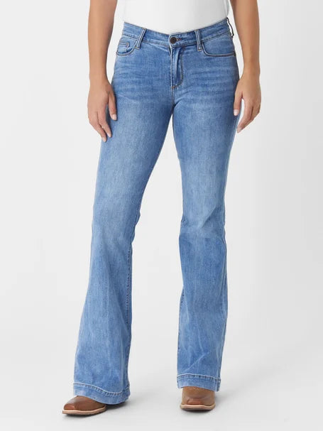CC Western Carissa Light Wash Jean